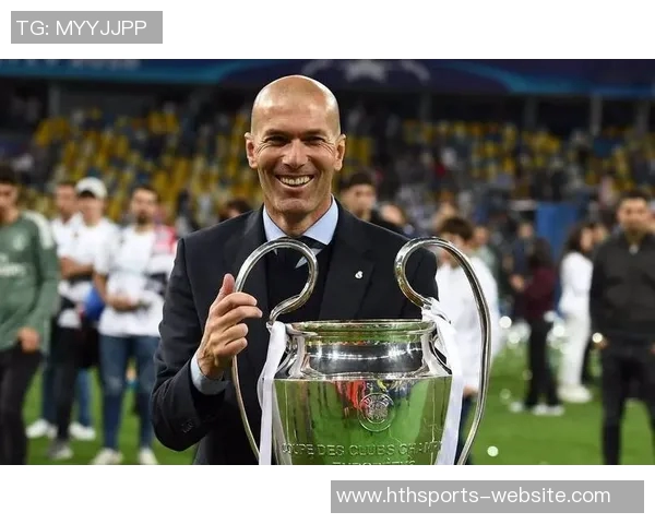 法媒报道齐达内接任法国队主帅需先解决赞助商冲突问题