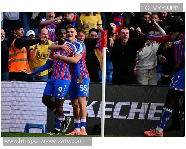 德里赫特社交媒体庆祝球队2-1战胜水晶宫并欢迎利马重返赛场